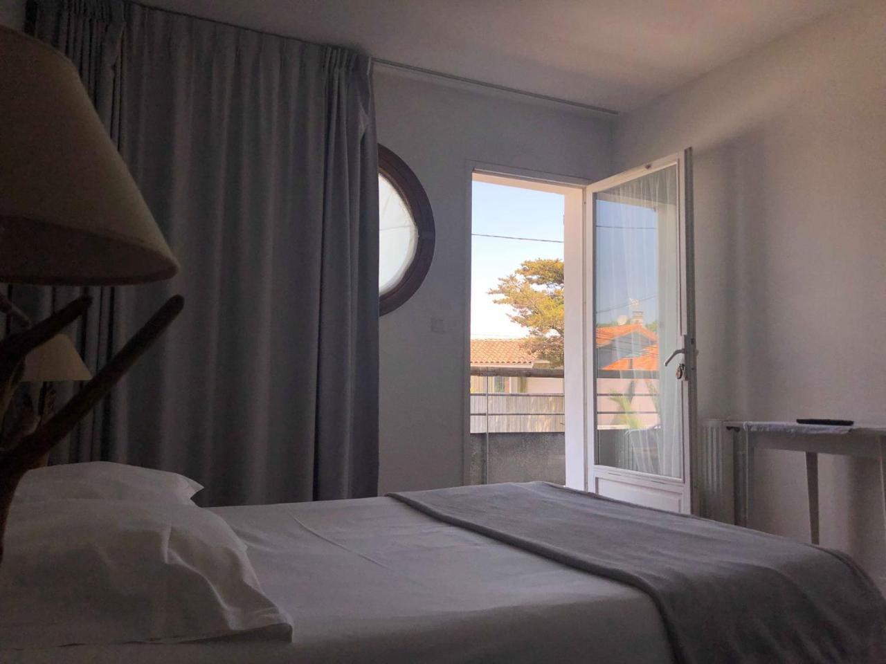 Le Pavillon Bleu 3*
